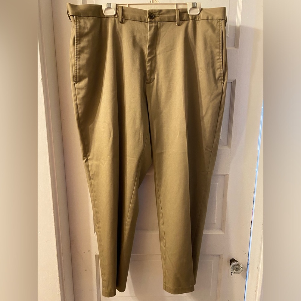 Haggar Men’s Khaki 42x29